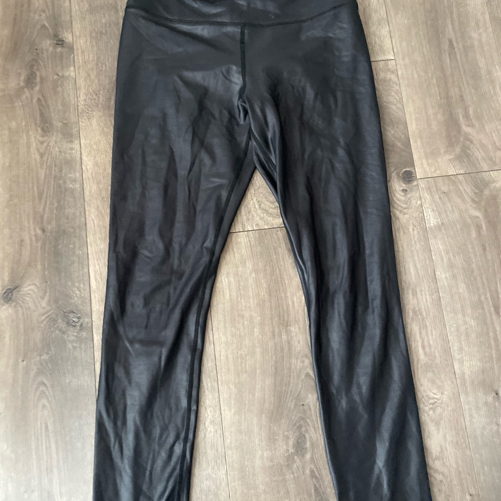 ZYIA Shiny Black Active Leggings